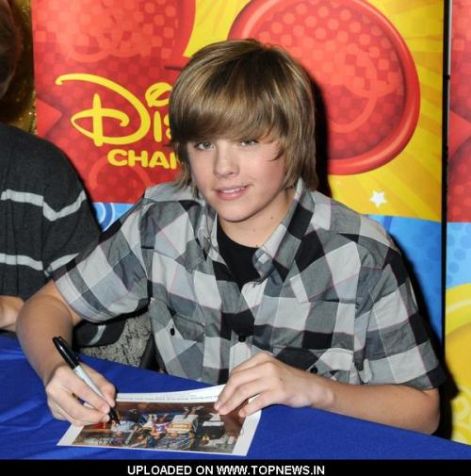 dylan-sprouse.jpg